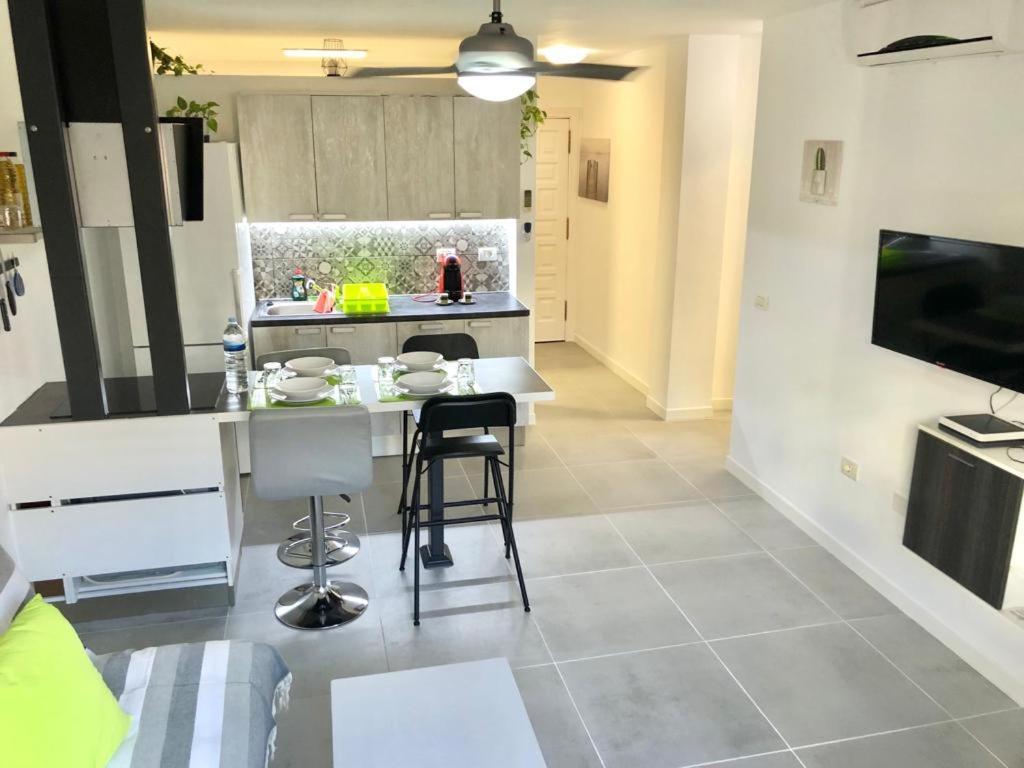 Los Cristianos Center Modern Apartament Ngoại thất bức ảnh